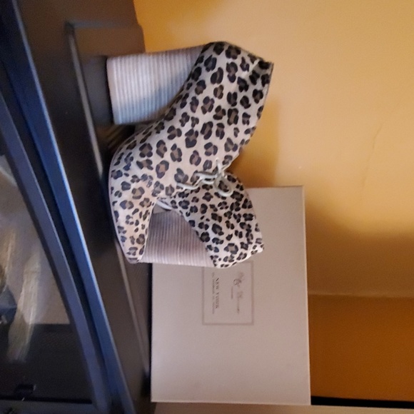 Booties - Picture 1 of 5